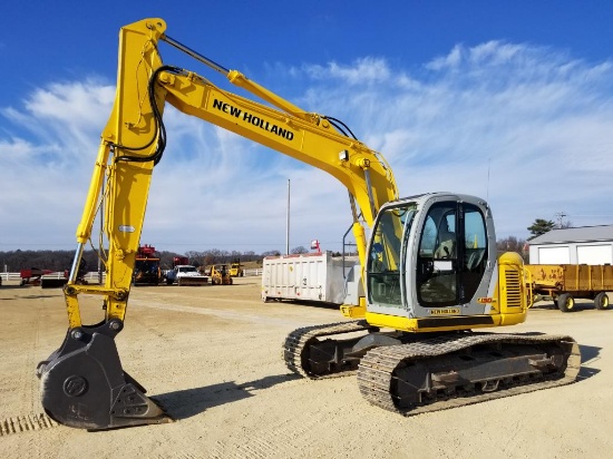 2006 New Holland E130 SR Excavator