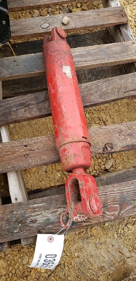 IH HYD CYLINDER