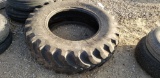 14.9 X 28 TRACTOR TIRE