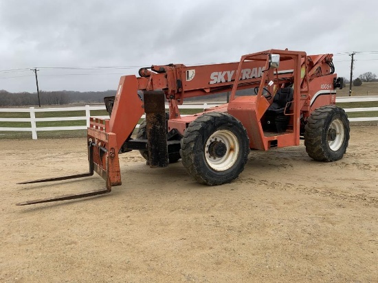 2001 Sky Track 10054 Extendable Fork Lift