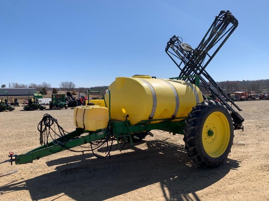 Demco 1000 Gallon Sprayer