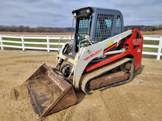 Takeuchi TL 230 Series II Skid Loader