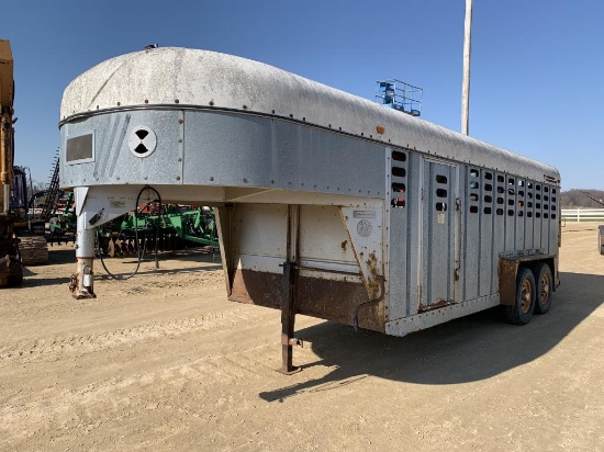 1991 Kiefer Built 18' Livestock Trailer