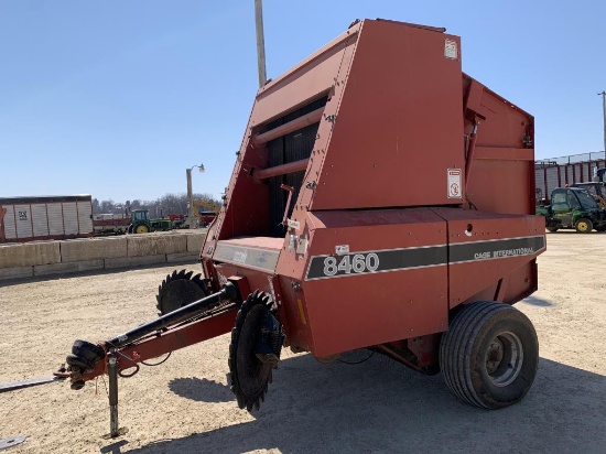 Case IH 8460 Round Baler