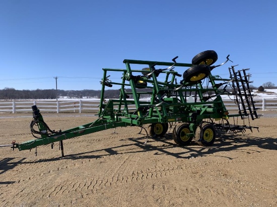John Deere 980 22" Field Cultivator
