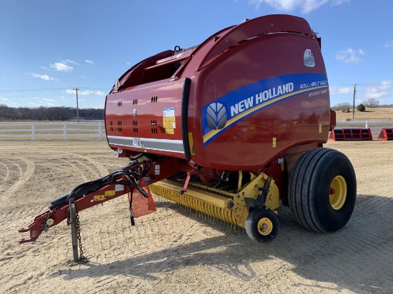 NH 560 Roll Belt Specialty Crop Round Baler