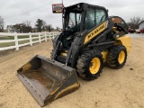 New Holland L225 SKid Loader w/ Bucket