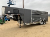 2004 Feather Lite 5321 STL Horse Trailer