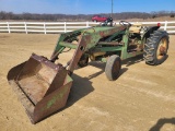 John Deere 2010 Loader Tractor