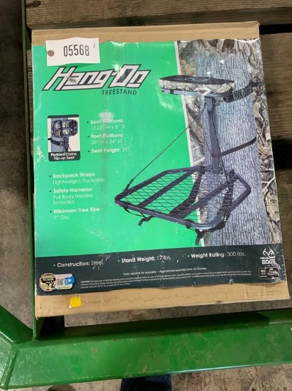 NEW Hang On Tree Stand