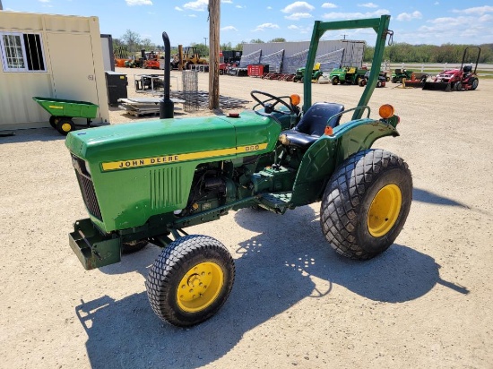 John Deere 850 Tractor