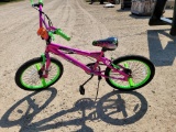 Trouble Maker Street Bike - Like New