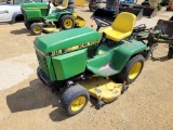 John Deere 318 Lawn Mower