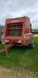 HESSTON 560 ROUND BALER