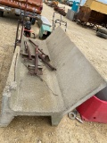 CEMENT FEED BUNK