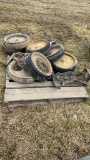 PALLET OF PLANTER PARTS