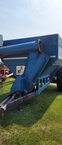 KINZE 800 GRAIN CART