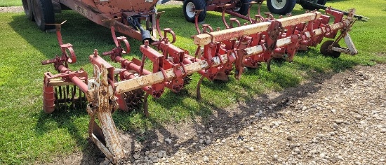 LILLISTON 6 ROW ROLLING CULTIVATOR