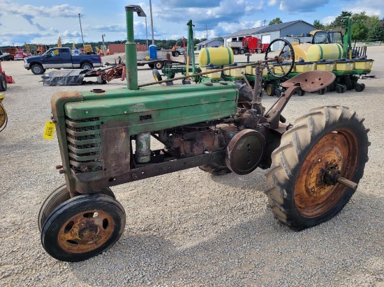 1940 John Deere H Tractor