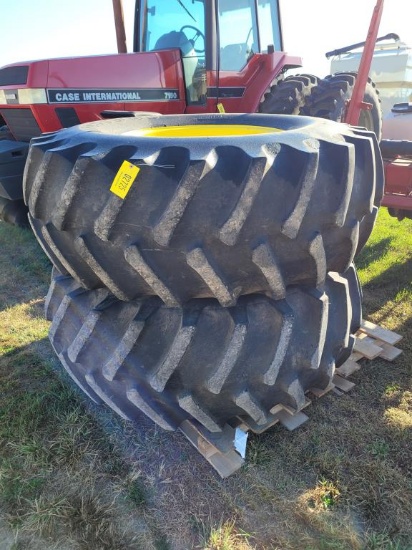 Firestone 24.5x32 Tires & Rims