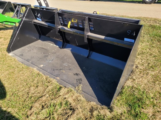 New IA 94" Snow Bucket