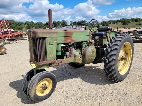 John Deere 60 Tractor
