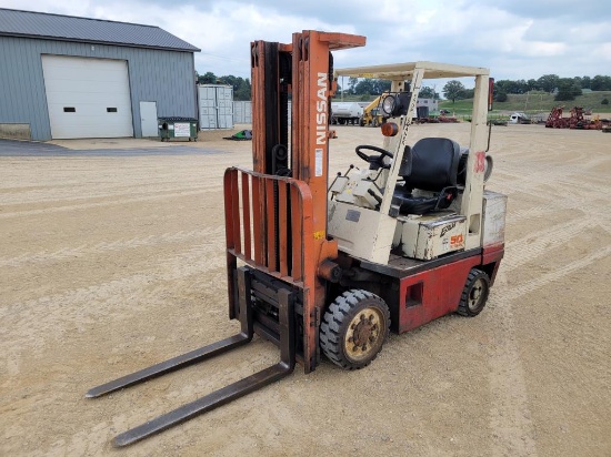 Nissan Enduro 50 Fork Lift