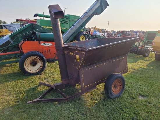 Grain O Vator 10 Auger Wagon