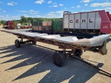 Agco 838 Huger 8R Corn Head