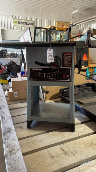 DELTA 10" TABLE SAW