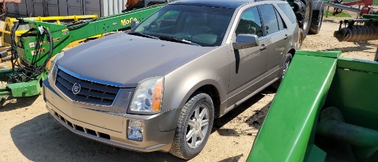 2004 CADILLAC SRX 4 DOOR HATCH BACK