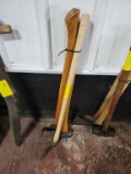 SPITTING MALL, 2 AXES HAND TOOLS