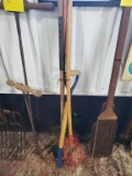 APPLE PICKER, HOE, RAKE HAND TOOLS