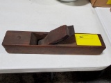 ANTIQUE WOODEN BLOCK PLANE