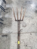 BRYAN ANTIQUE HAY FORK