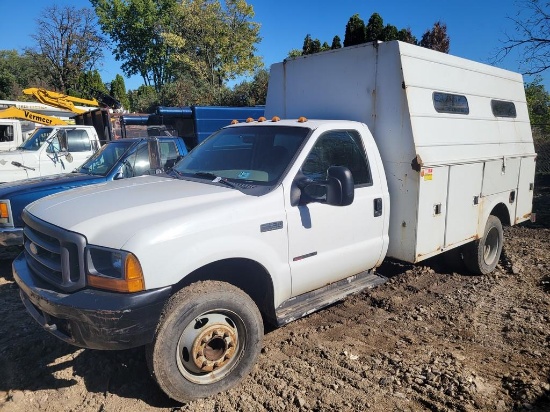 2000 Ford F450 Service Truck