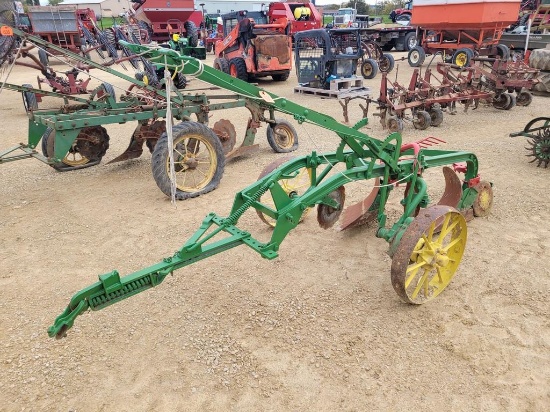 JOHN DEERE 52 PLOW