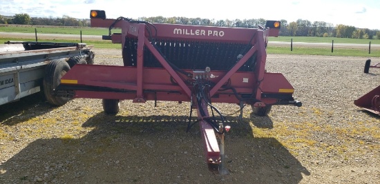 MILLER PRO 7914 8' PICKUP 12' CONVEYOR