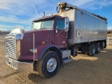 1998 Freightliner FLD112 Feed Truck