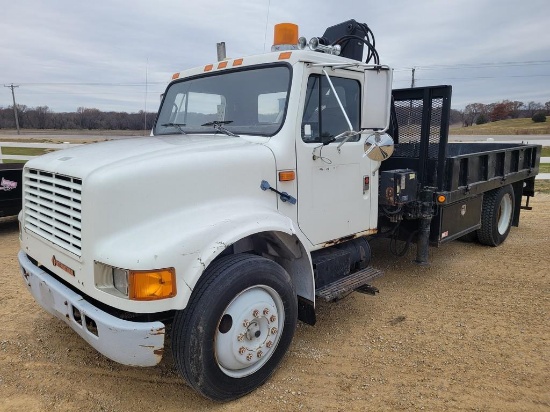 1991 International 4170 Knuckle Boom Crane Truck