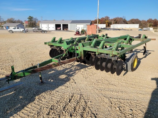 John Deere 712 Disc Chisel
