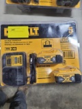 DEWALT 20V MAX XR STARTER KIT