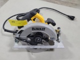 DEWALT 7-1/4