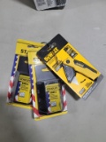 DEWALT RAZOR KNIFE - (2) STANELY 100PC RAZOR BLADE