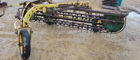 JOHN DEERE 640 5 BAR HAY RAKE