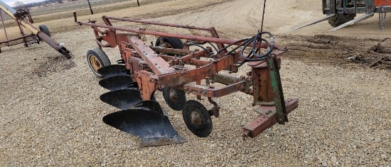WHITE 507 4 BOTTOM PLOW