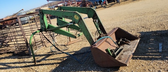 JOHN DEERE 48 LOADER WITH BRACKETS