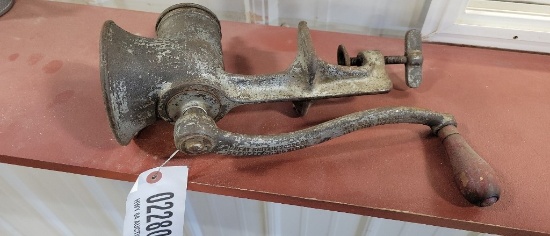 MEAT GRINDER