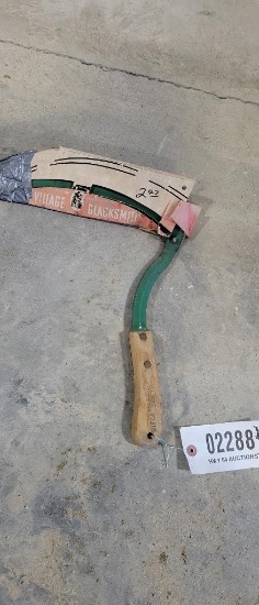 VINTAGE HAND SCYTHE