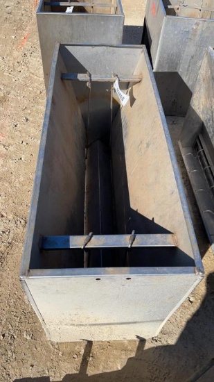 48" STAINLESS STEEL NURSERY FEEDER
